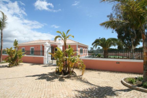Villa Alto do Castelo